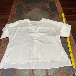 Worthington Classic White Short Sleeve Blouse